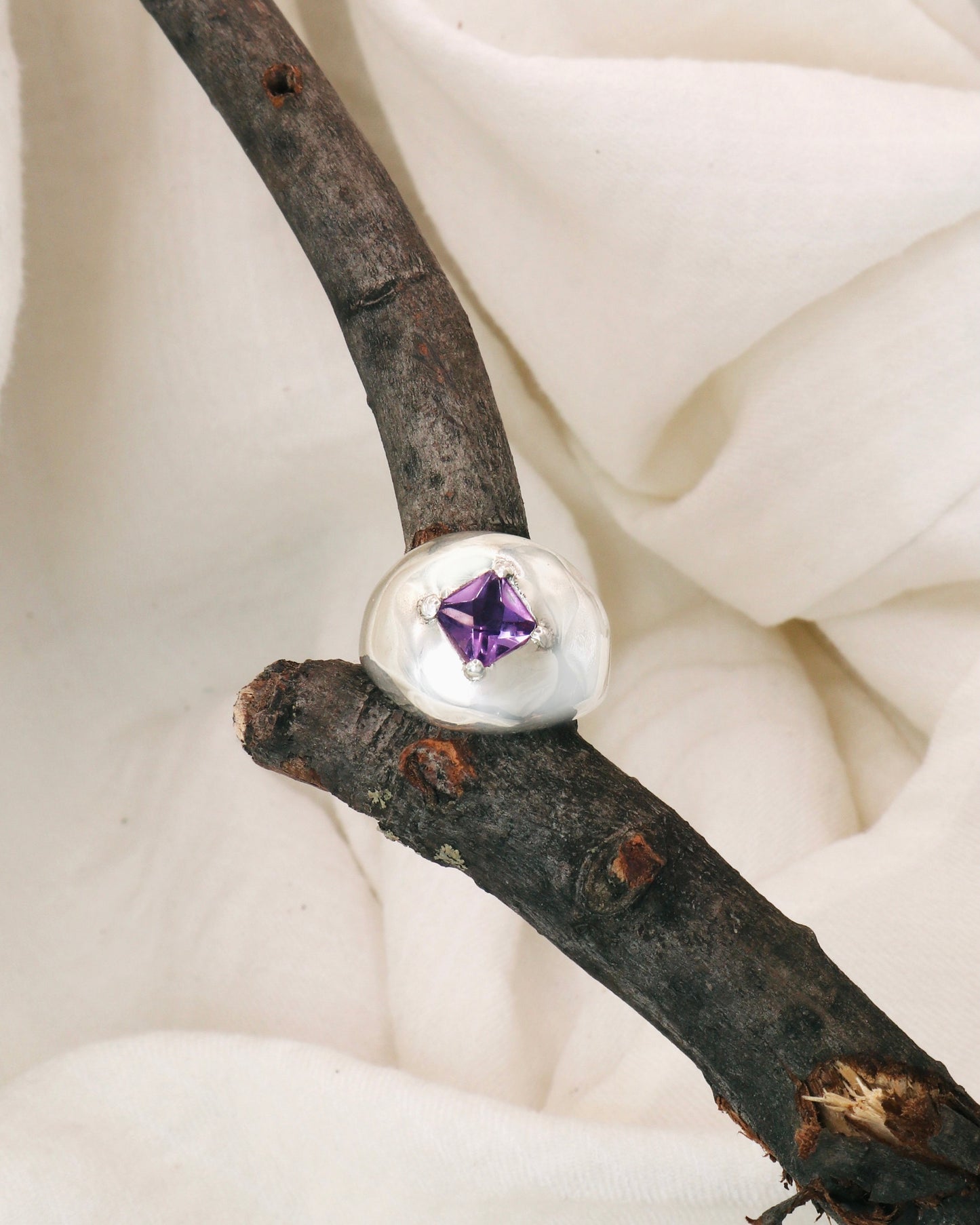Orb Ring